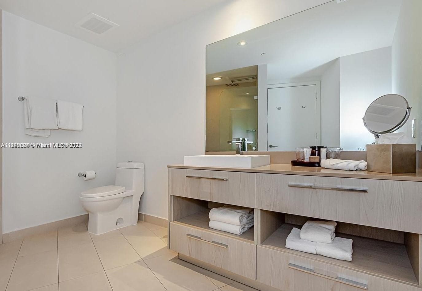 4111 S Ocean Dr 1004 photo 18