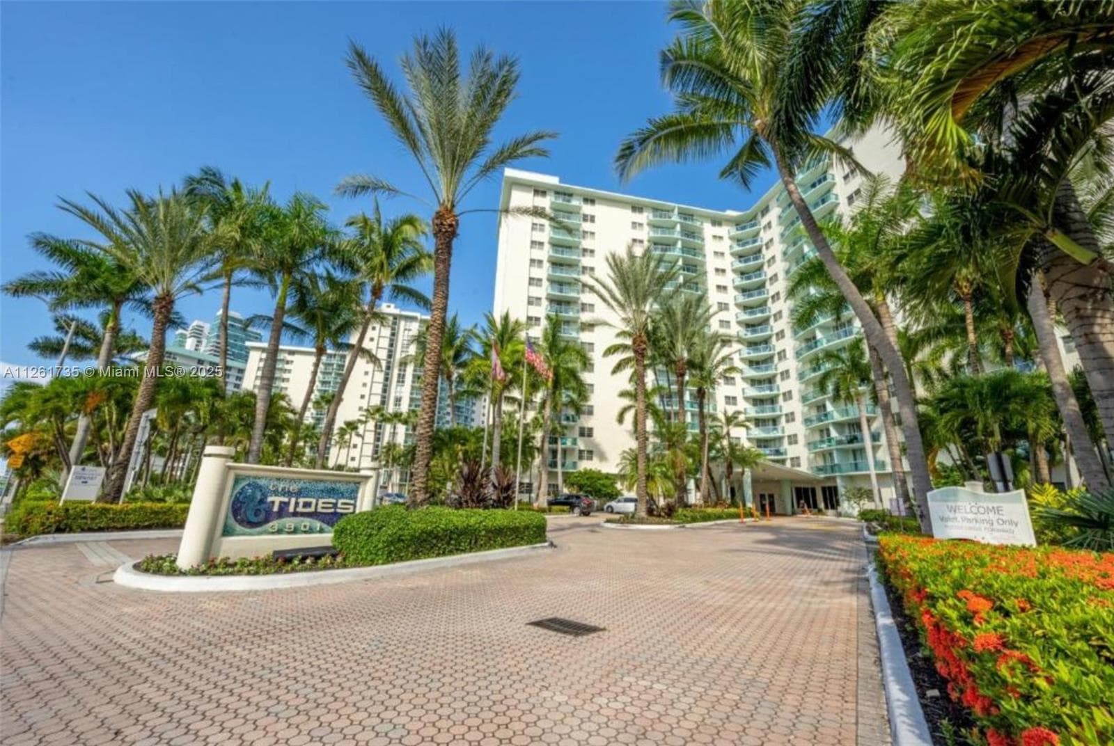 3901 S Ocean Dr 11C photo 2