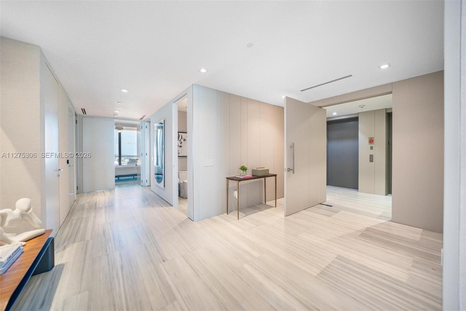 18975 E Collins Ave 3802 photo 4