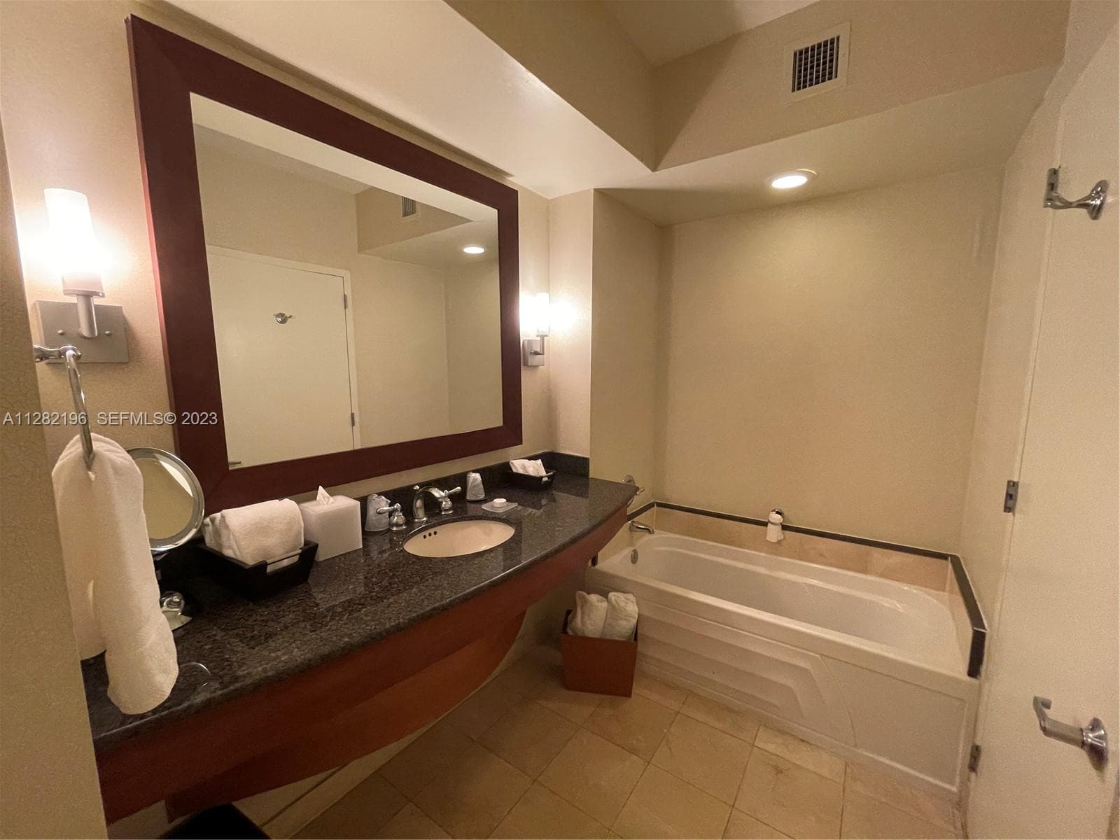 18001 Collins Ave 2912+Terrace photo 10