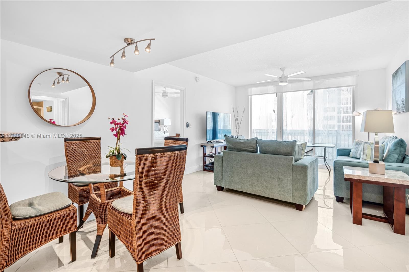 2080 S Ocean Dr, 1507. photo 5