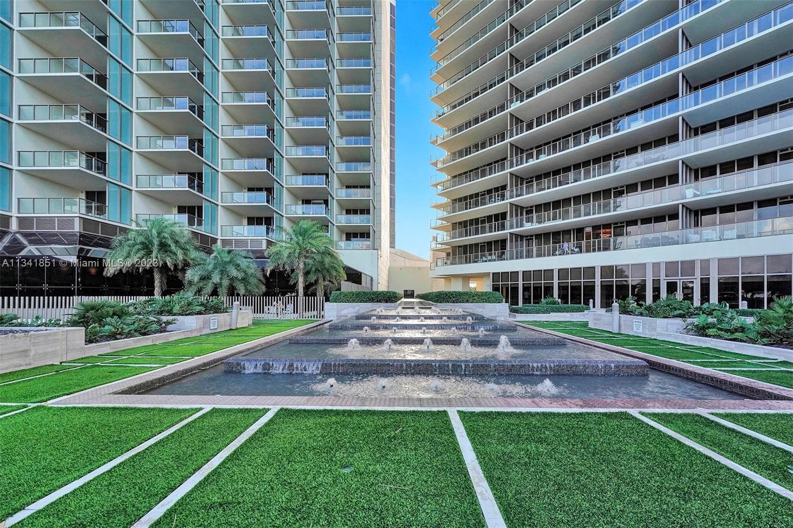 9703 Collins Ave 2501 photo 1