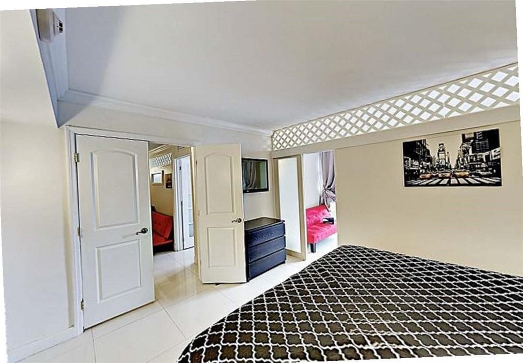 4040 Galt Ocean Drive 805 photo 14