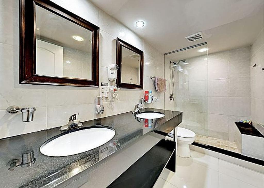 4040 Galt Ocean Drive 805 photo 15