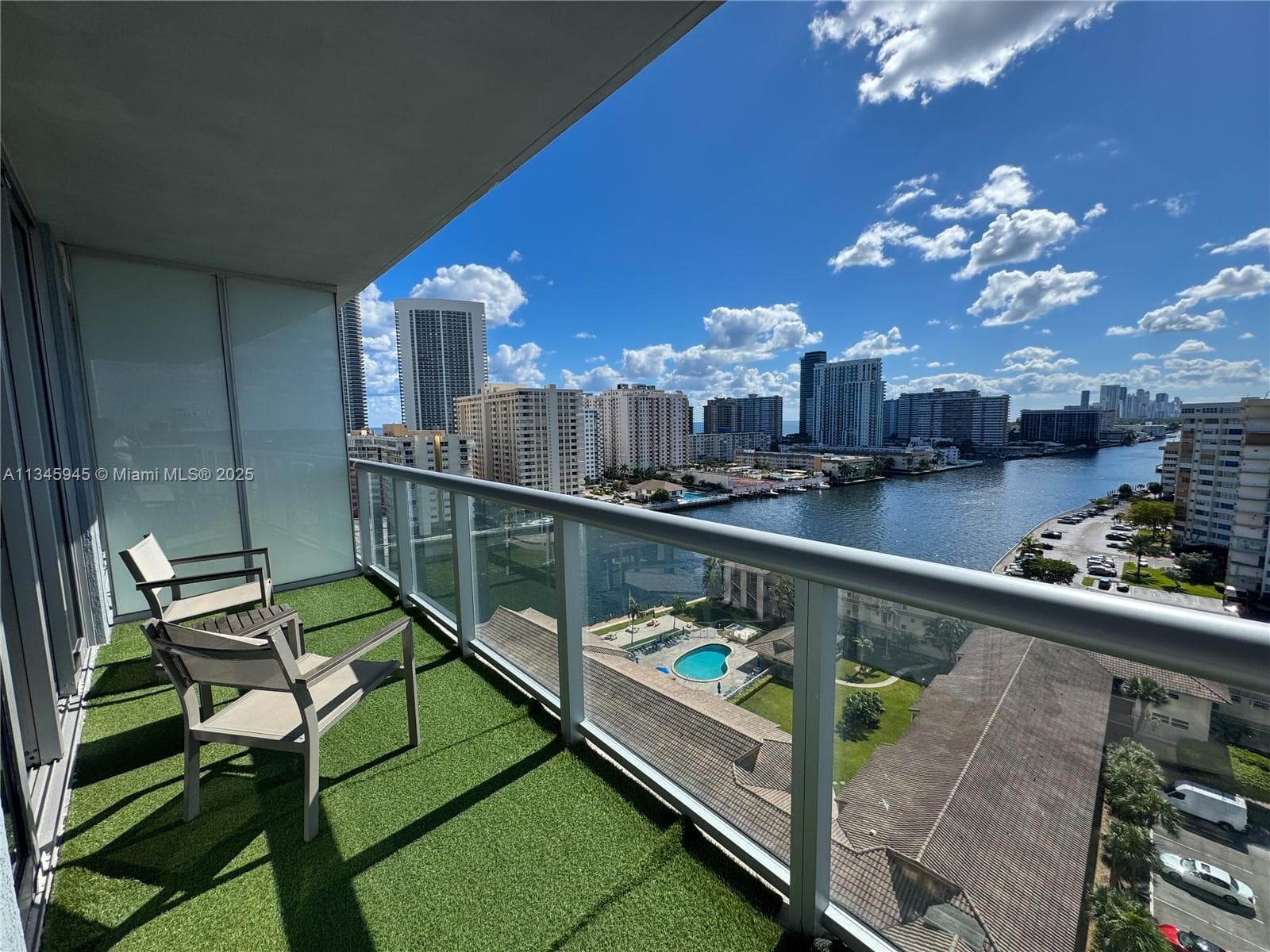 2602 E HALLANDALE BEACH BLVD R1409 photo 10
