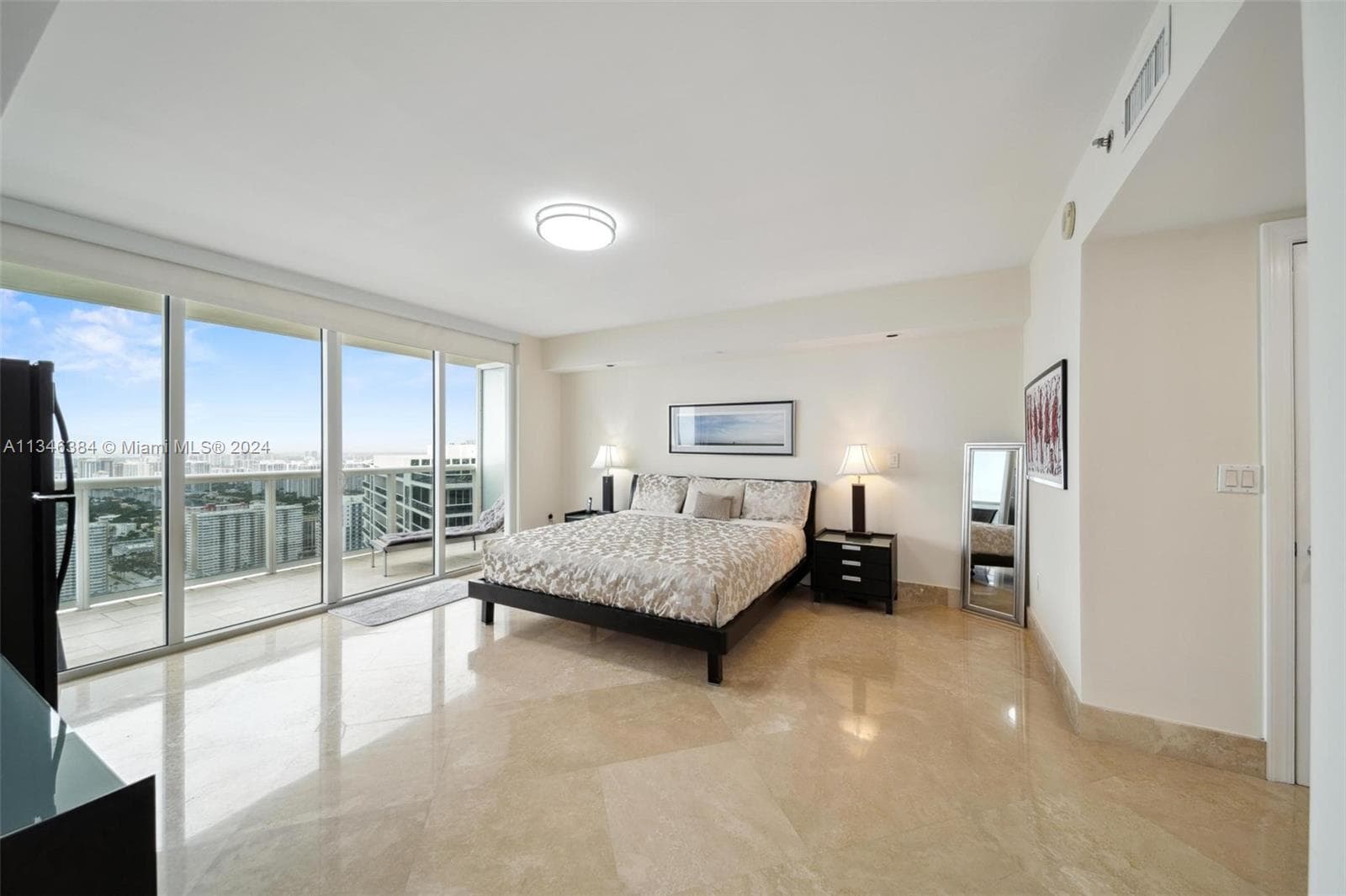 1830 S Ocean Dr 4602 photo 12
