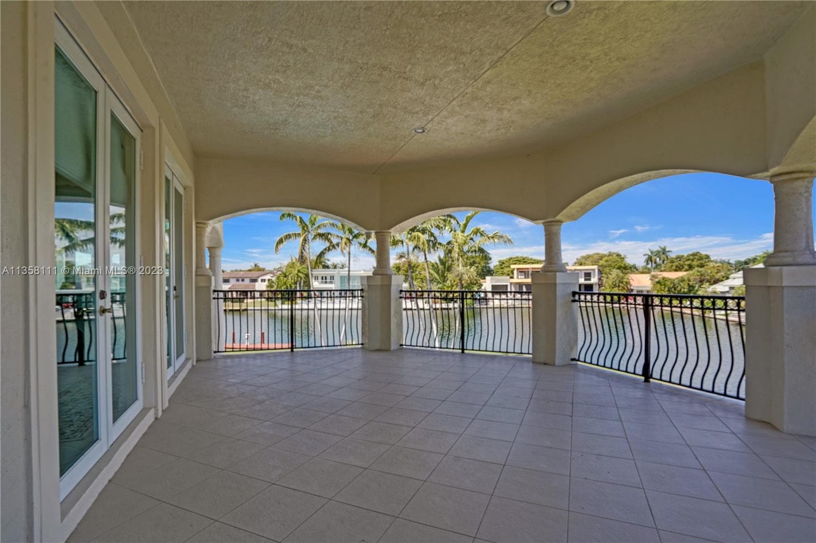 1130 Harbor Ct photo 19