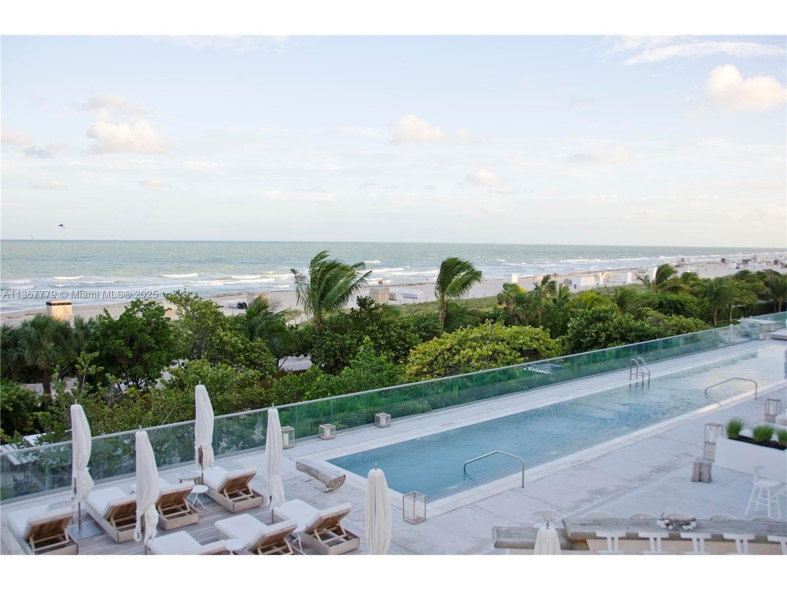 2301 Collins Ave 1032 photo 23