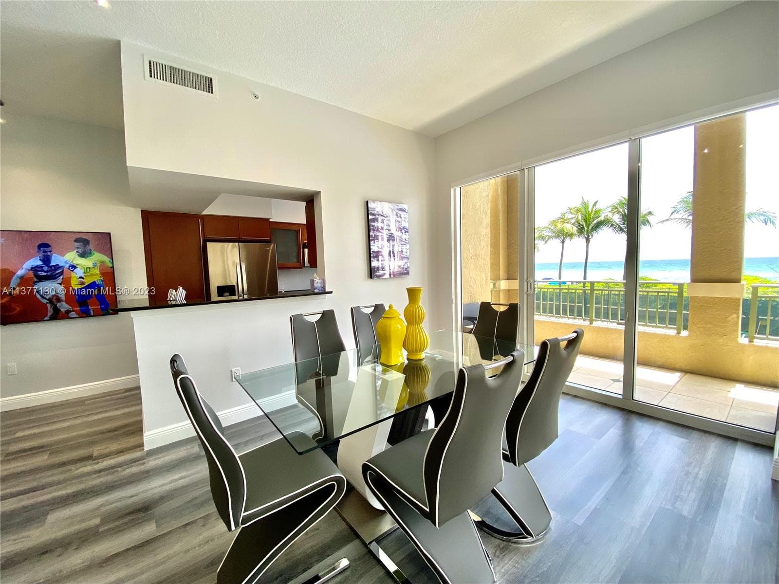 2080 S Ocean Dr 111 photo 11