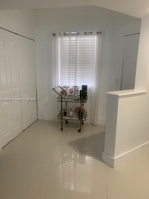 3245 NE 184th St 13404 photo 15