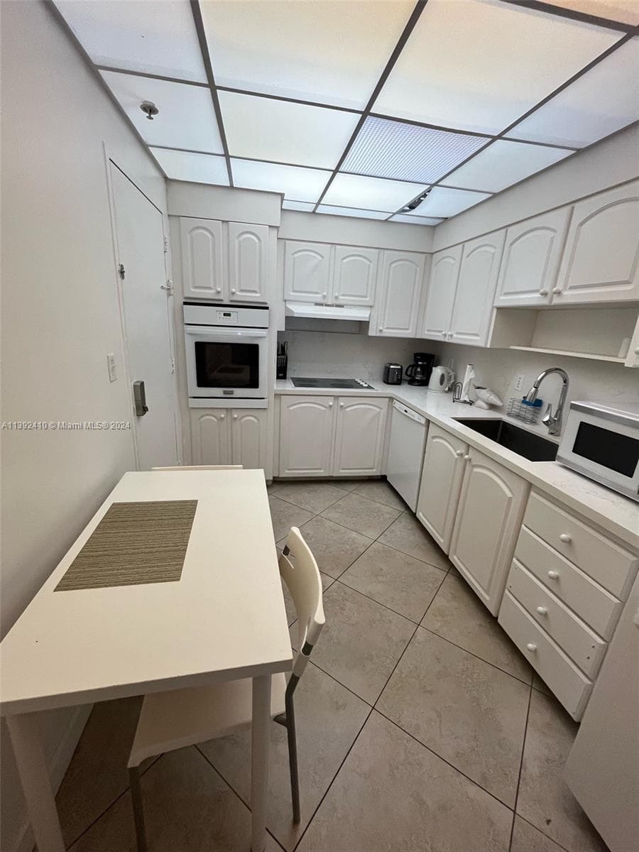 3901 S S Ocean dr PH16O photo 6