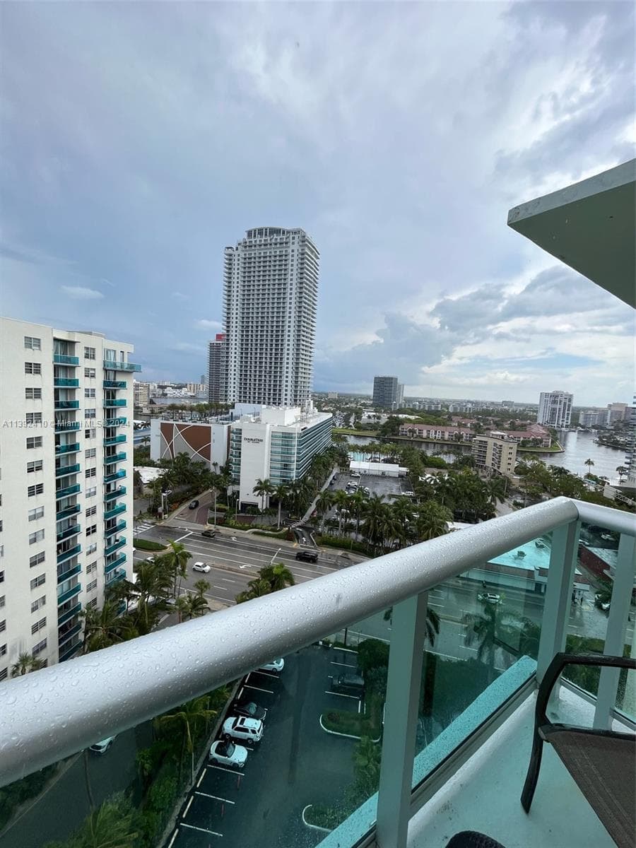 3901 S S Ocean dr PH16O photo 3