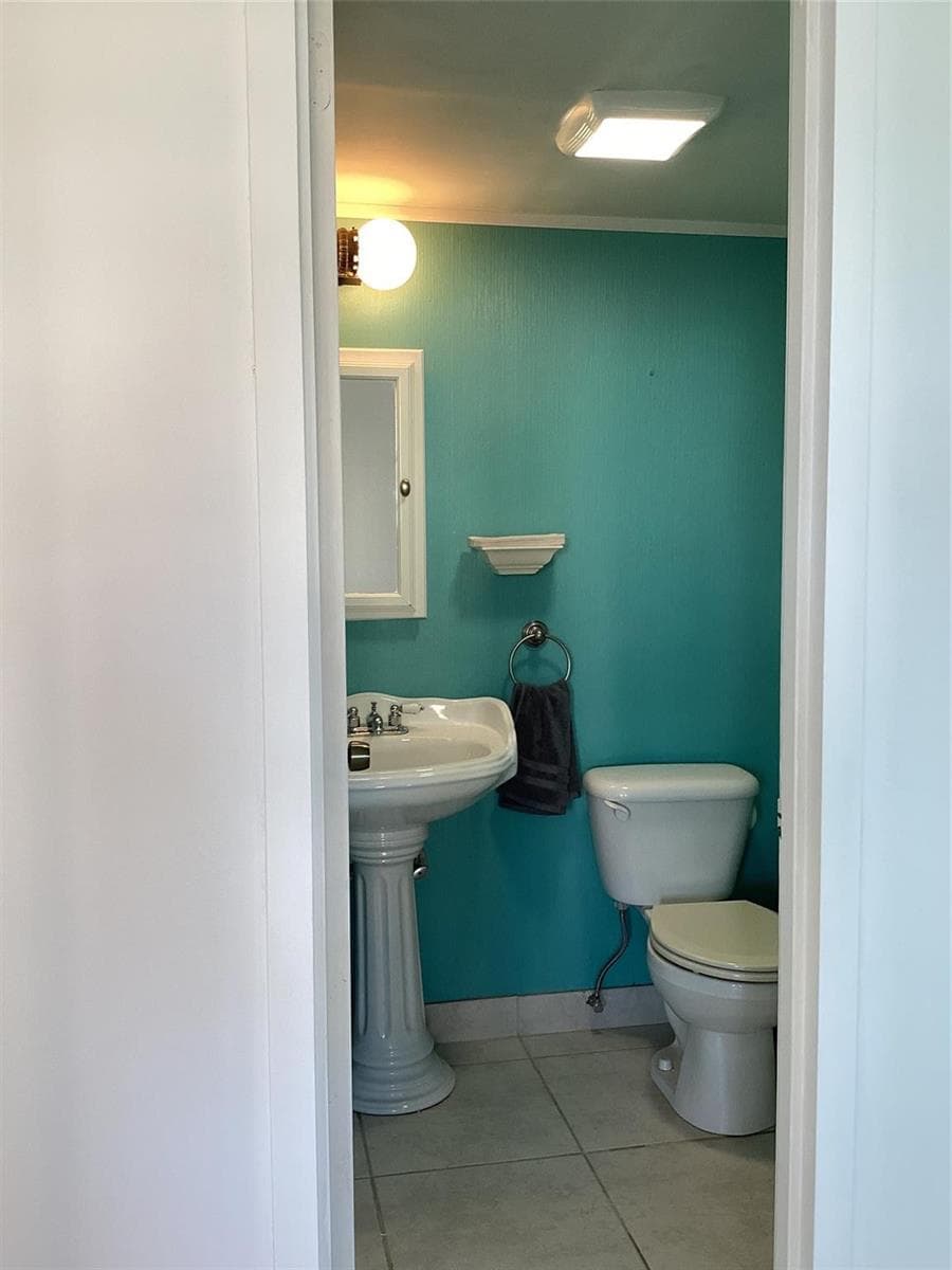 100 Golden Isles Drive 4-414 photo 13
