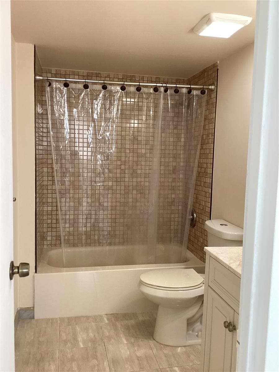 100 Golden Isles Drive 4-414 photo 11