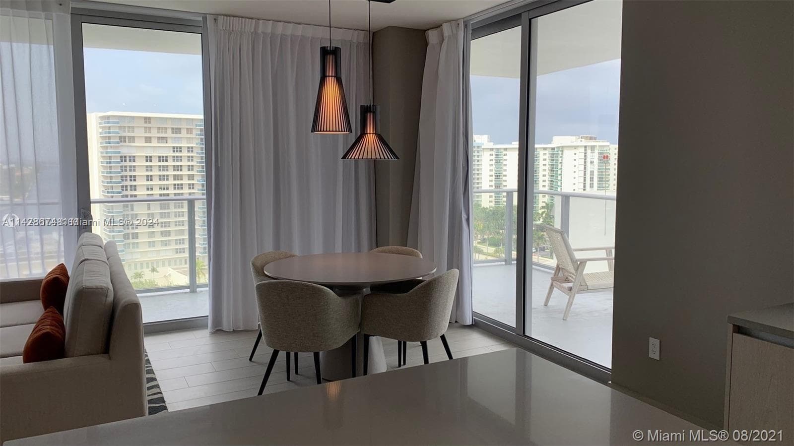 4010 S Ocean Dr R301 photo 7