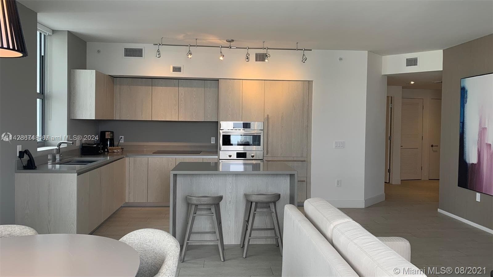 4010 S Ocean Dr R301 photo 5