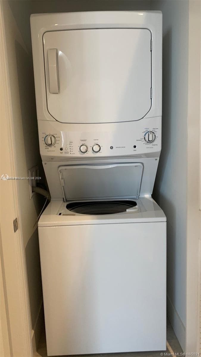 4010 S Ocean Dr R301 photo 4