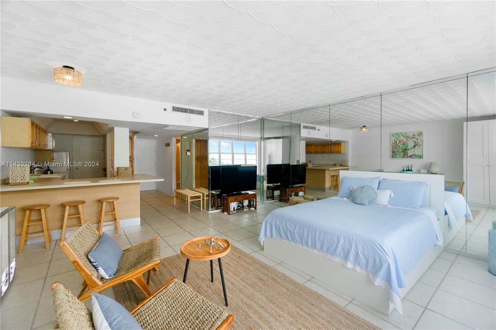 100 Lincoln Rd 1039 photo 7