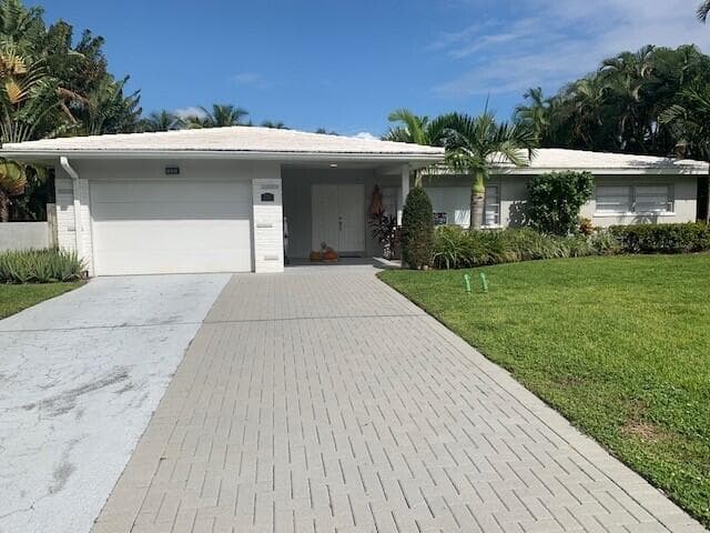 701 NE Harbour Drive photo 2