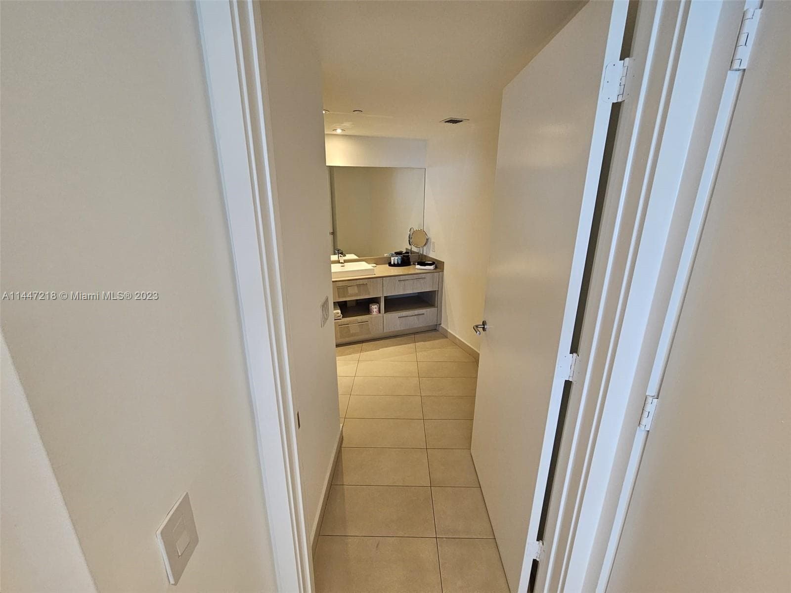 4111 S Ocean Dr 3308 photo 16