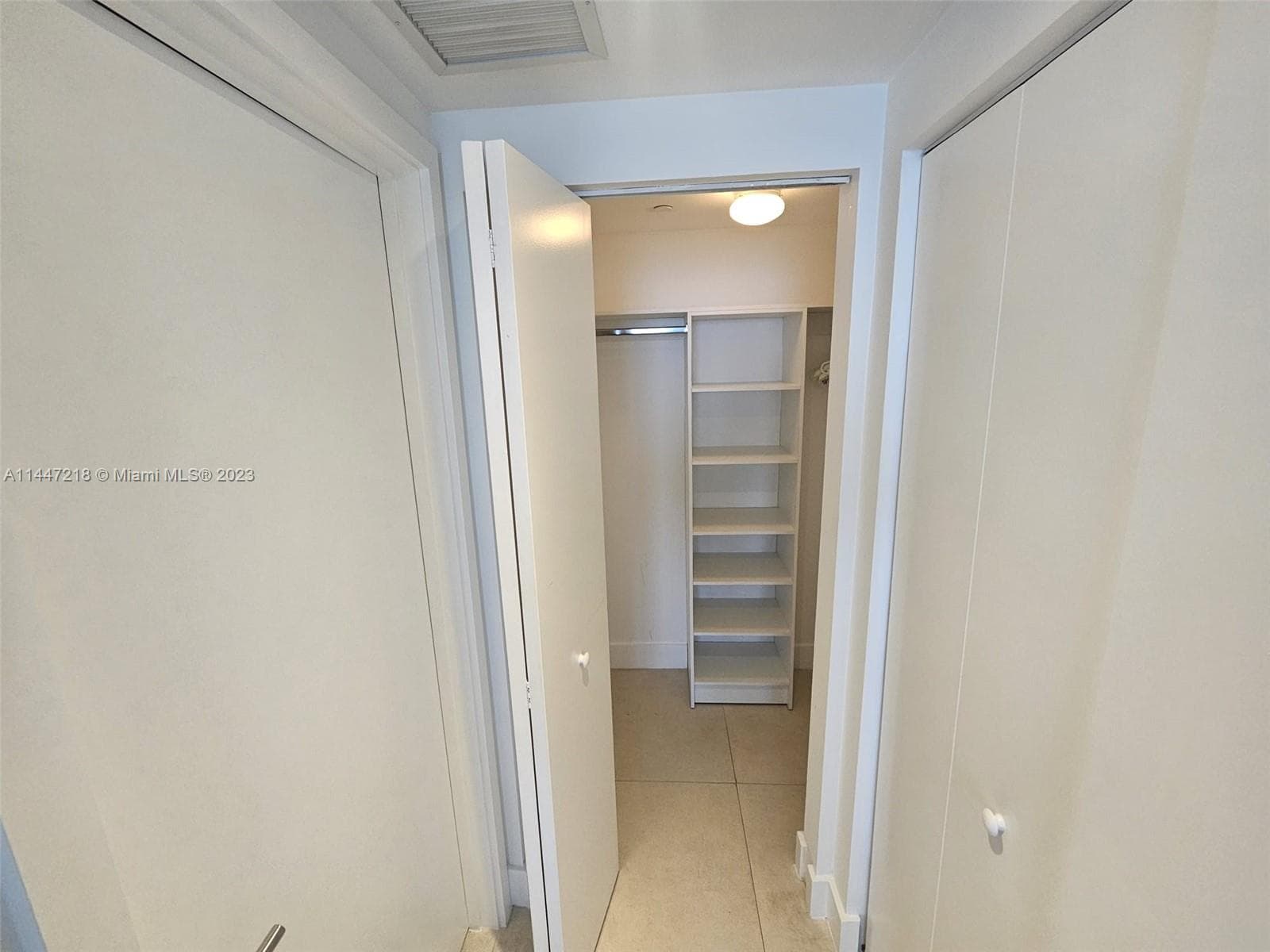 4111 S Ocean Dr 3308 photo 21