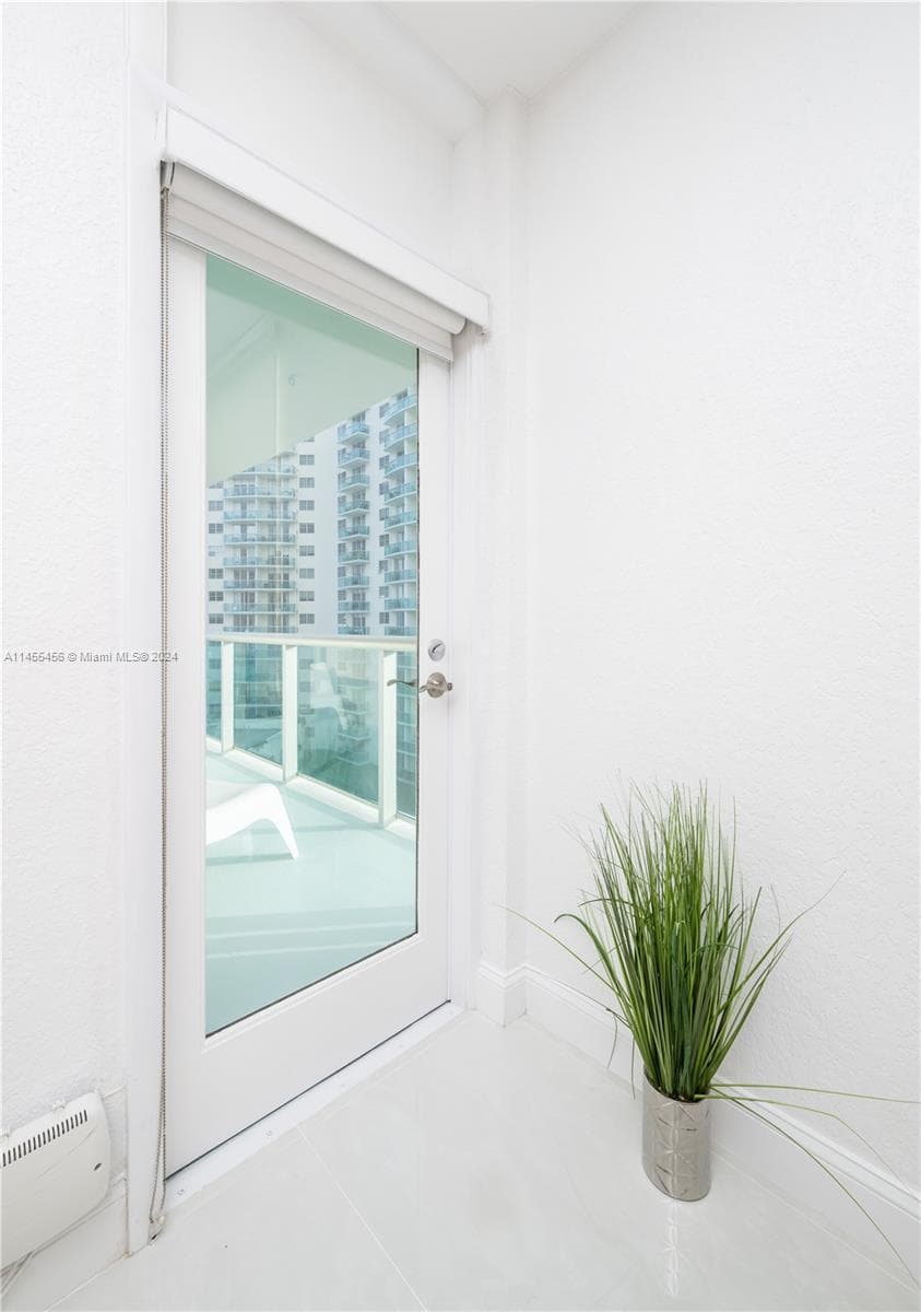 3801 S Ocean Dr 7O photo 5