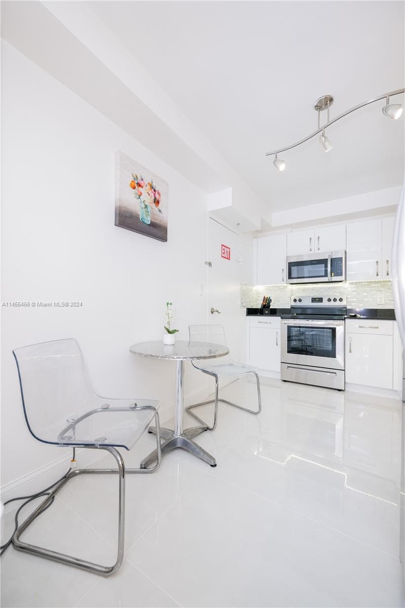 3801 S Ocean Dr 7O photo 21