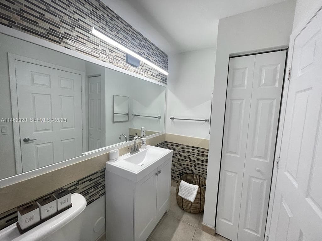 2069 S Ocean Dr TH12 photo 13