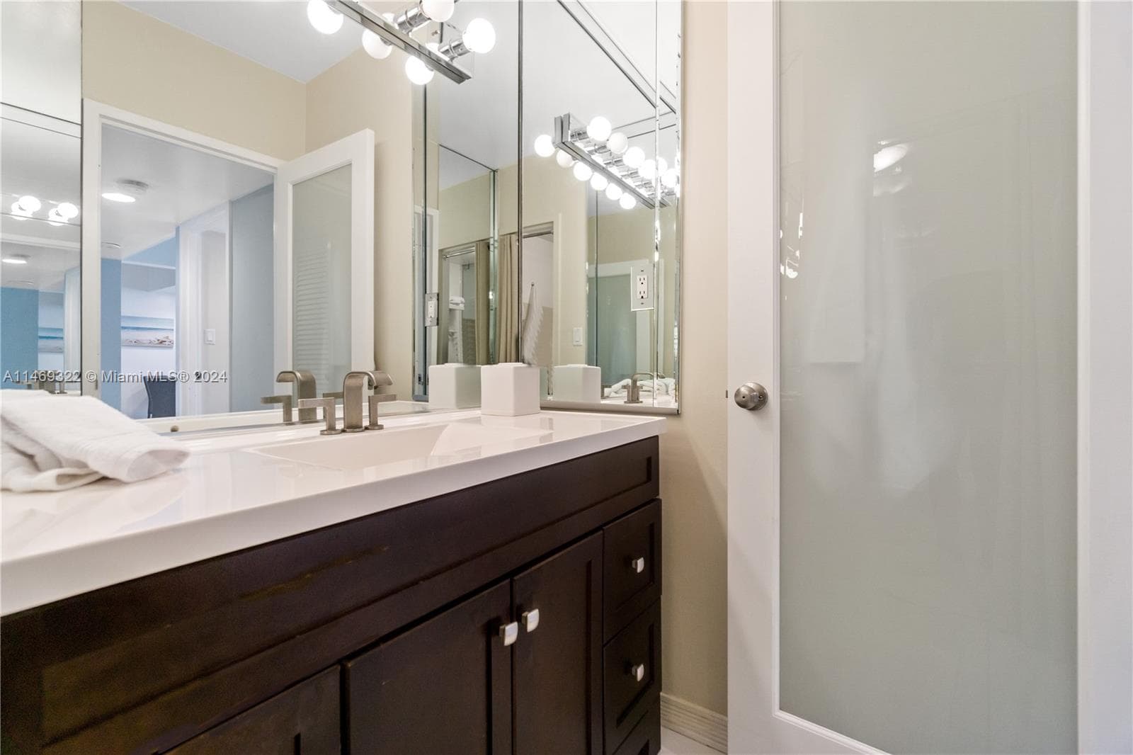 100 Lincoln Rd 1043 photo 10