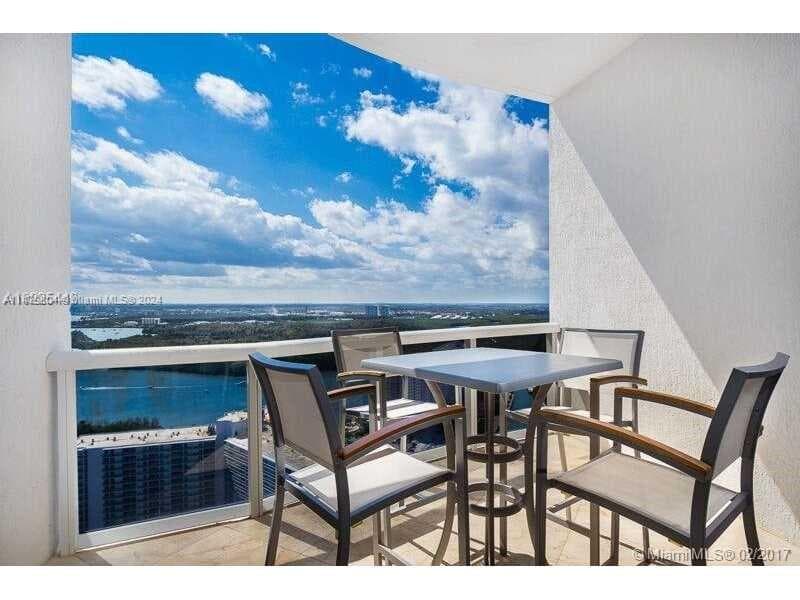 15811 Collins Ave 3504 photo 10