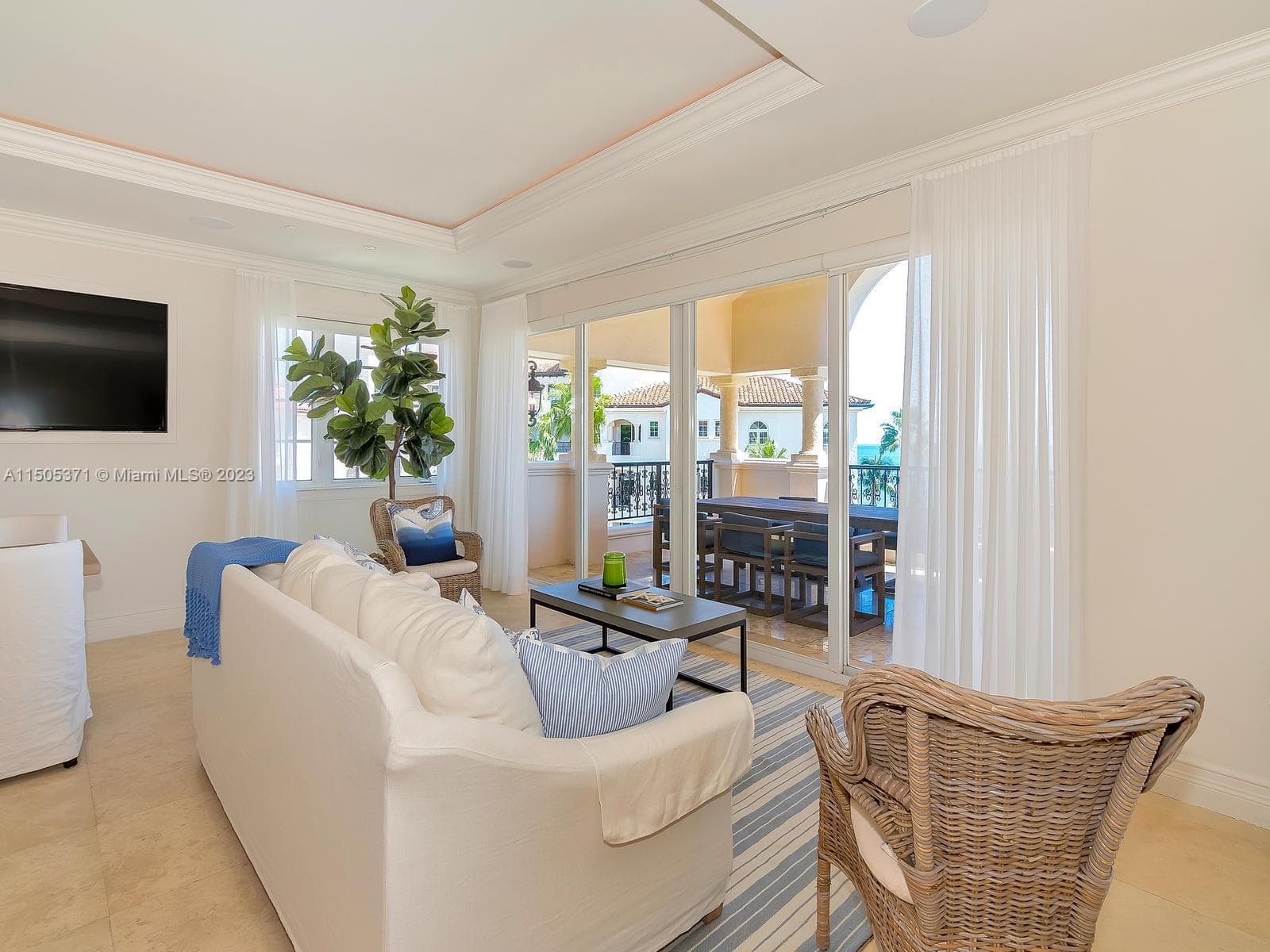 19251 FISHER ISLAND DRIVE 19251 photo 6