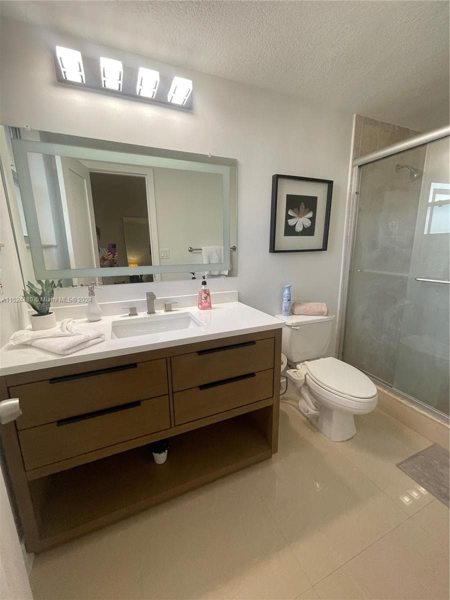 3801 S OCEAN DR 15V photo 15