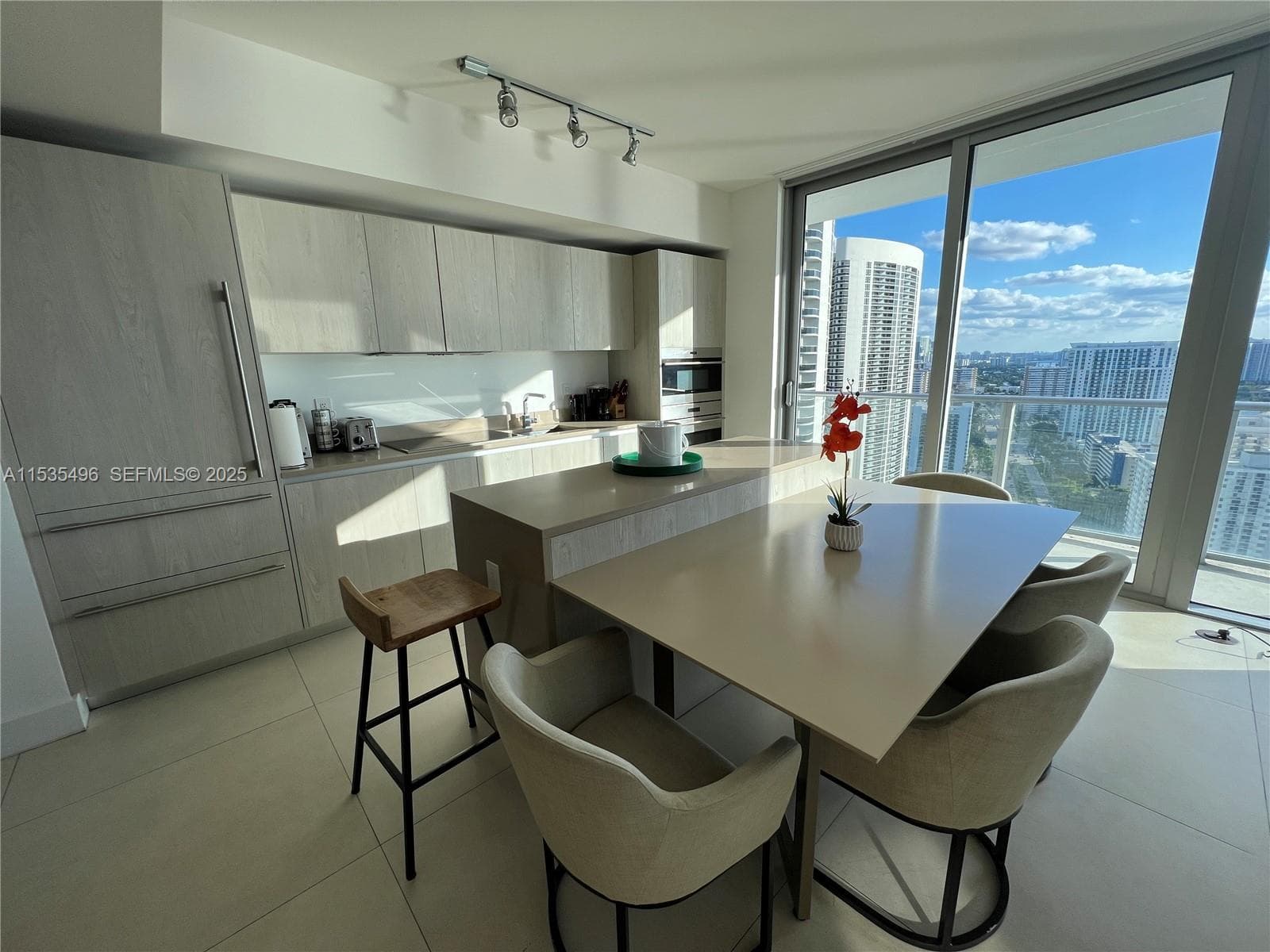 4111 S Ocean Dr 2611 photo 22