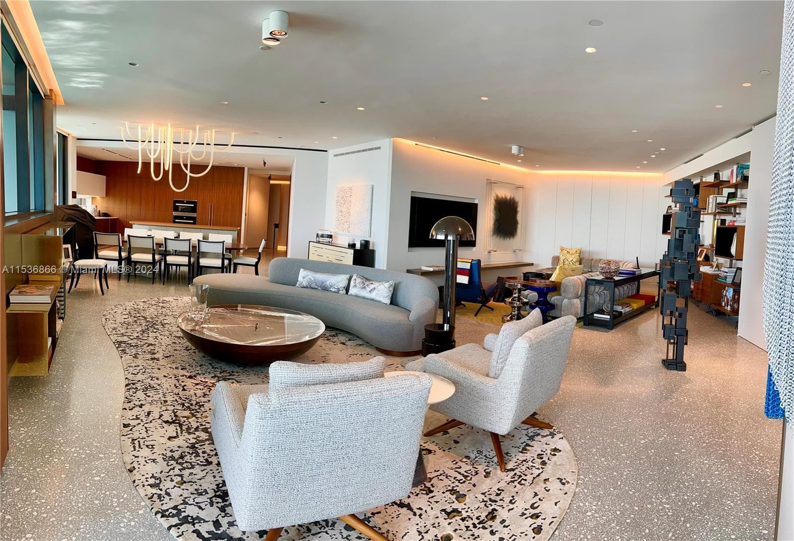 18555 Collins Ave 3501 photo 25