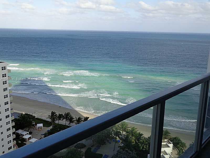3101 S OCEAN DR 2003 photo 4