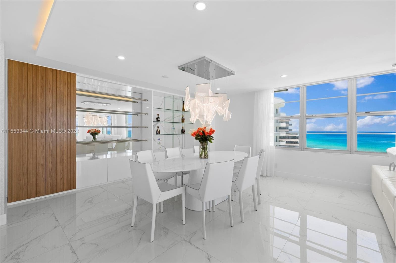 5151 Collins Ave 1527 photo 12