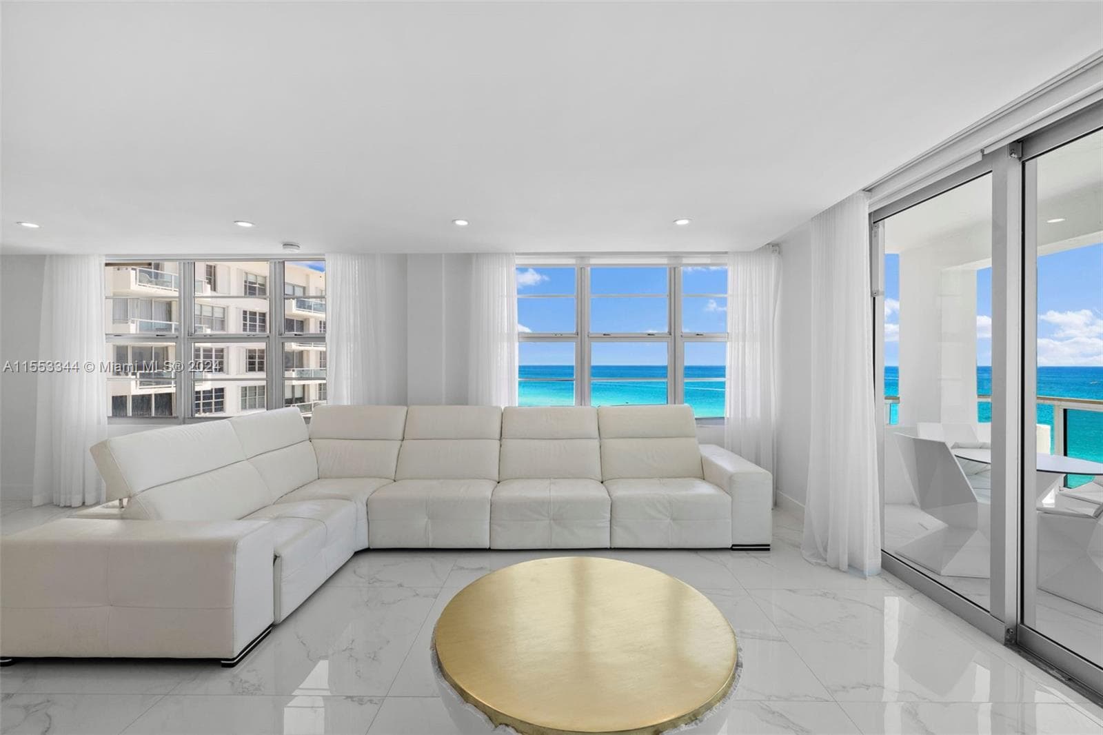5151 Collins Ave 1527 photo 18
