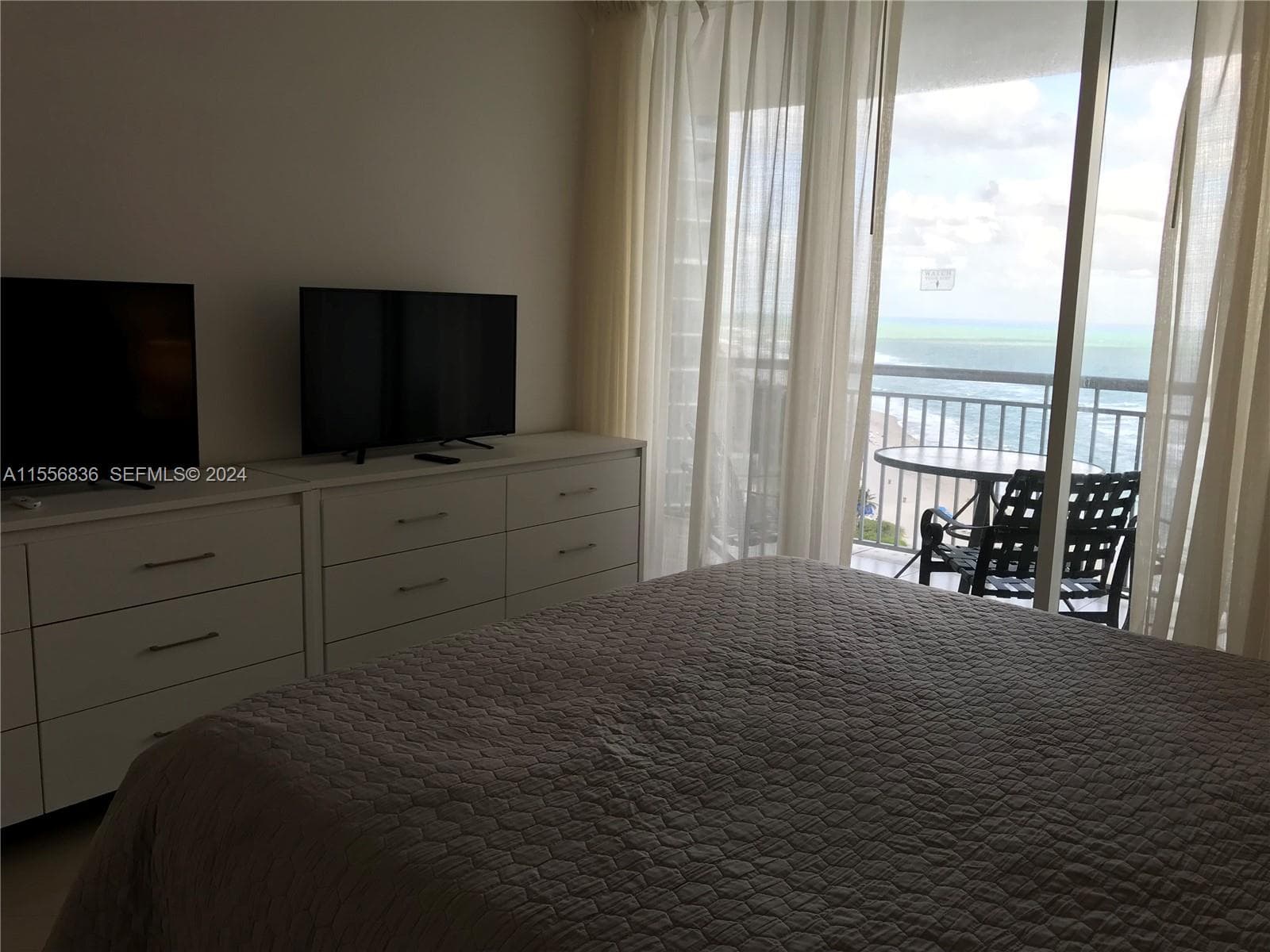 17375 Collins Ave 1708 photo 9