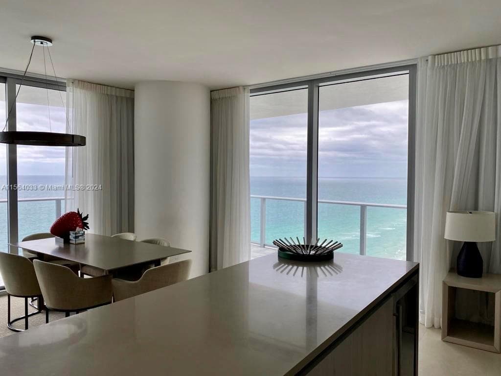 4111 S Ocean Dr 2101 photo 12