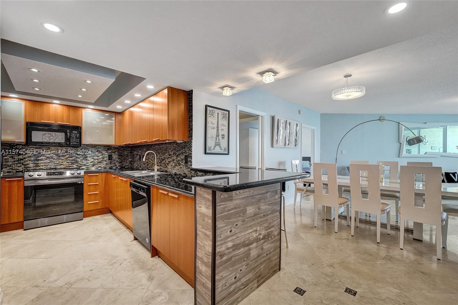 16699 Collins Ave 4106 photo 5