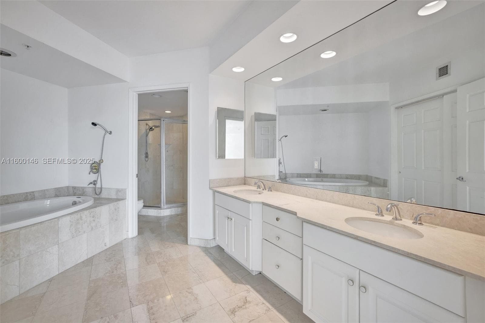 3370 Hidden Bay Dr 1208 photo 24