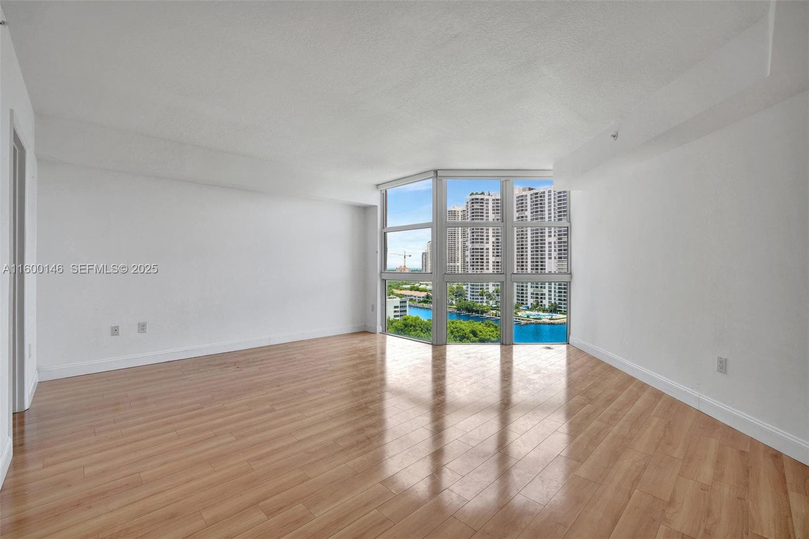 3370 Hidden Bay Dr 1208 photo 25
