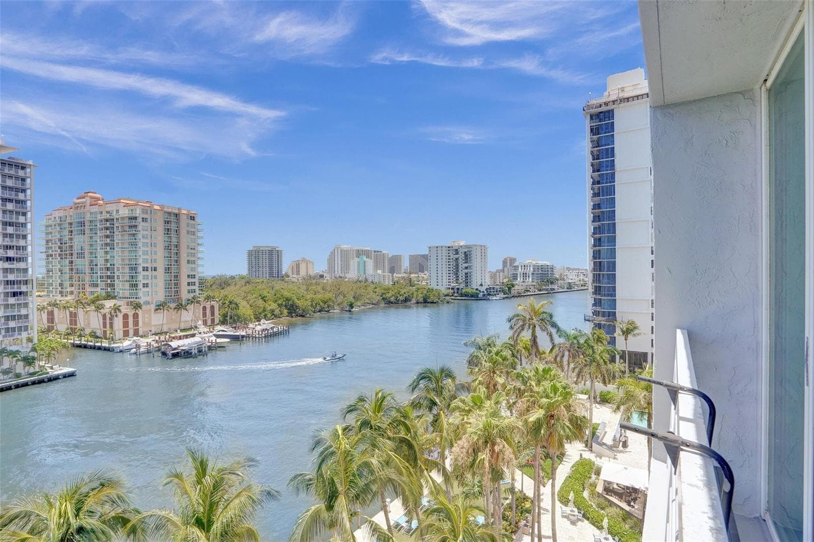 2670 E Sunrise Boulevard 726 photo 23