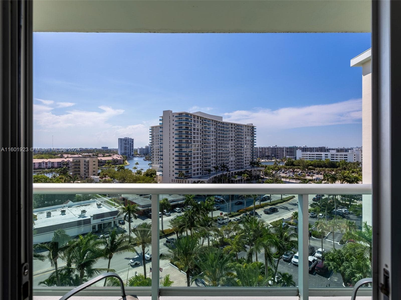 3901 S Ocean Dr 10P photo 25