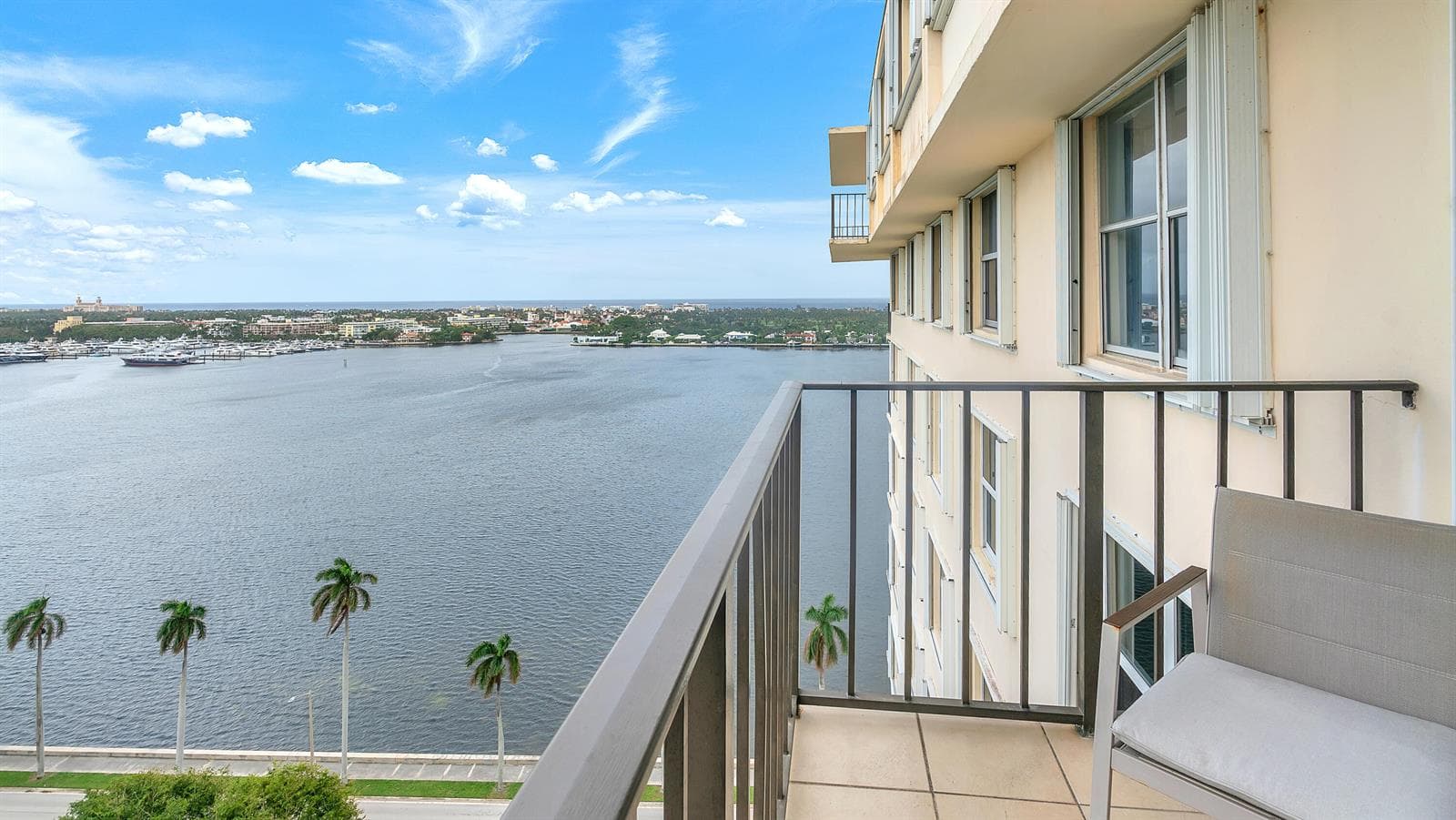 1801 S Flagler Drive 1804 photo 4
