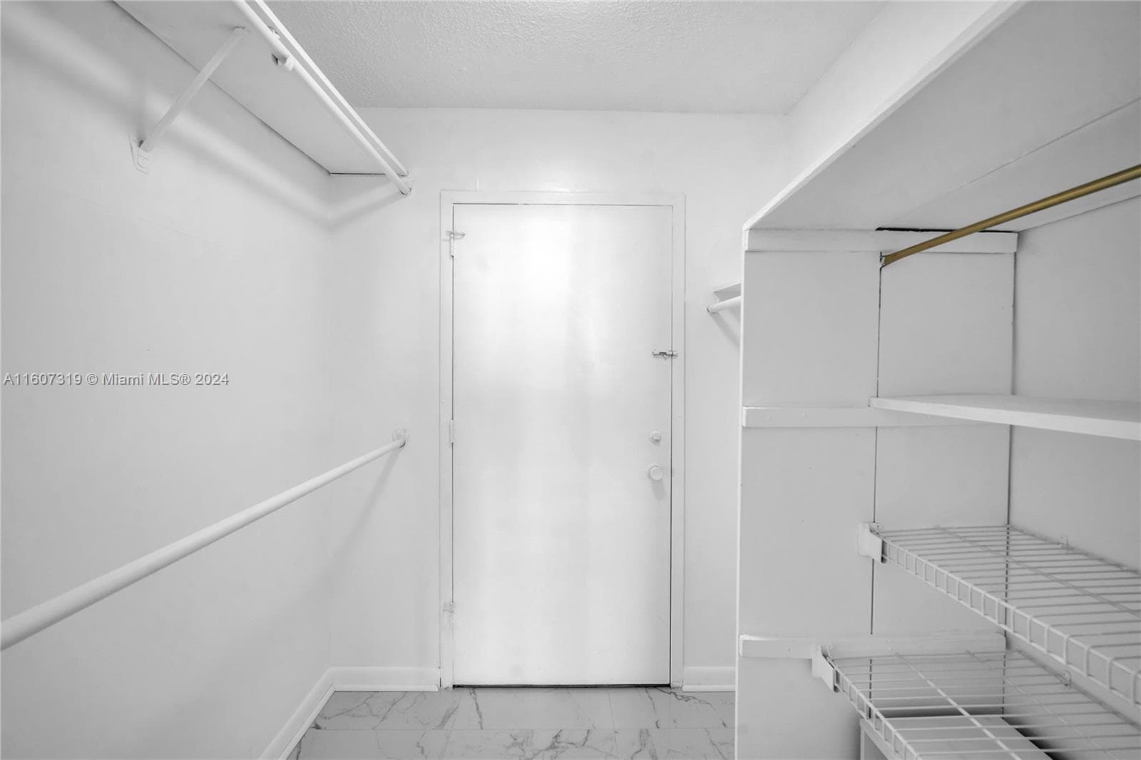 2780 NE 183rd St 1601 photo 16