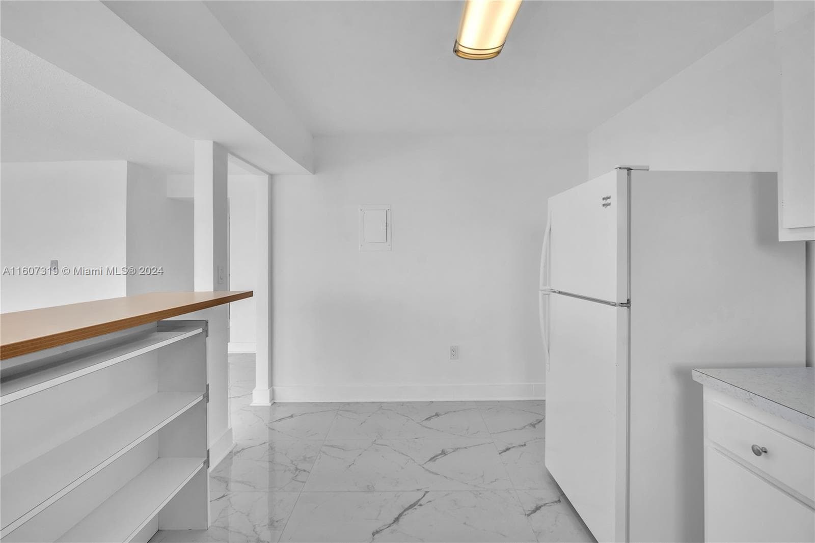 2780 NE 183rd St 1601 photo 10
