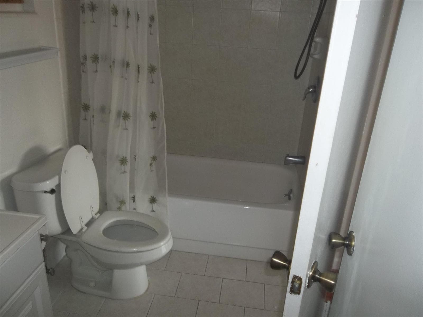 1893 S Ocean Drive 302 photo 6