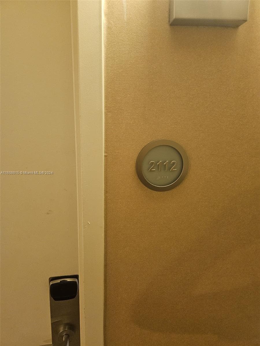18001 Collins Ave 2112 photo 2