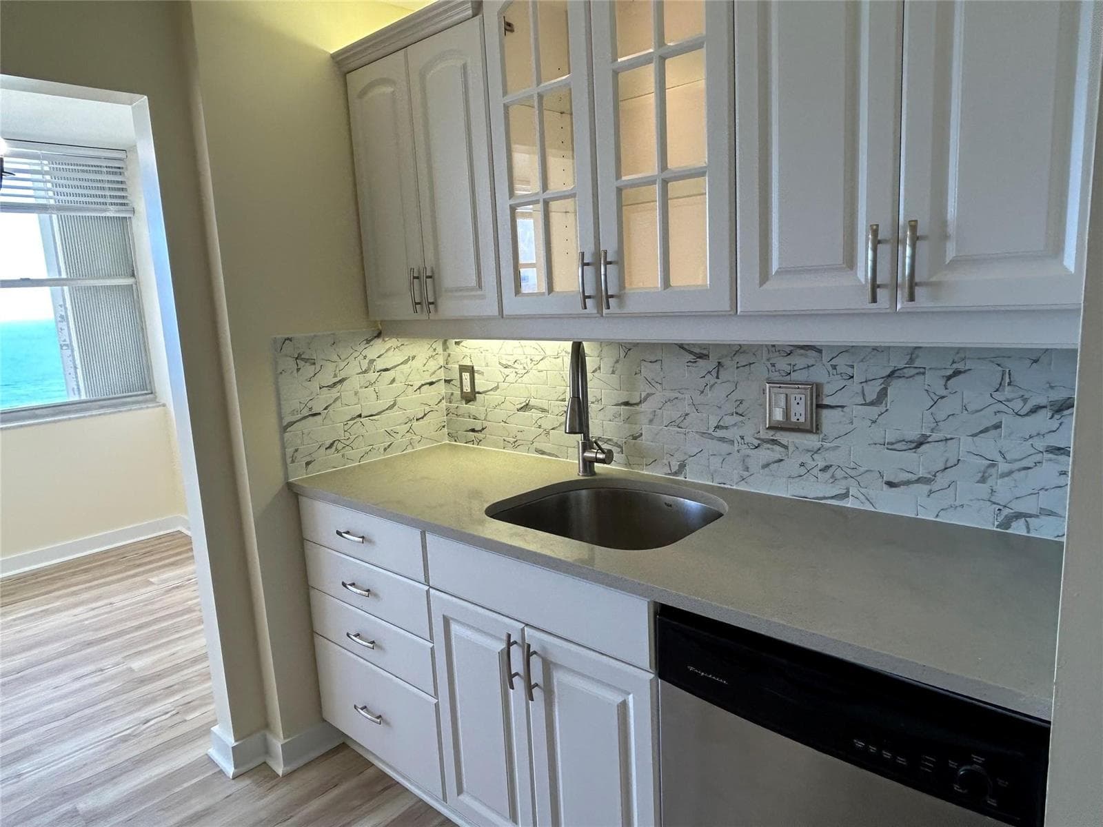 111 Briny Avenue 1401 photo 3
